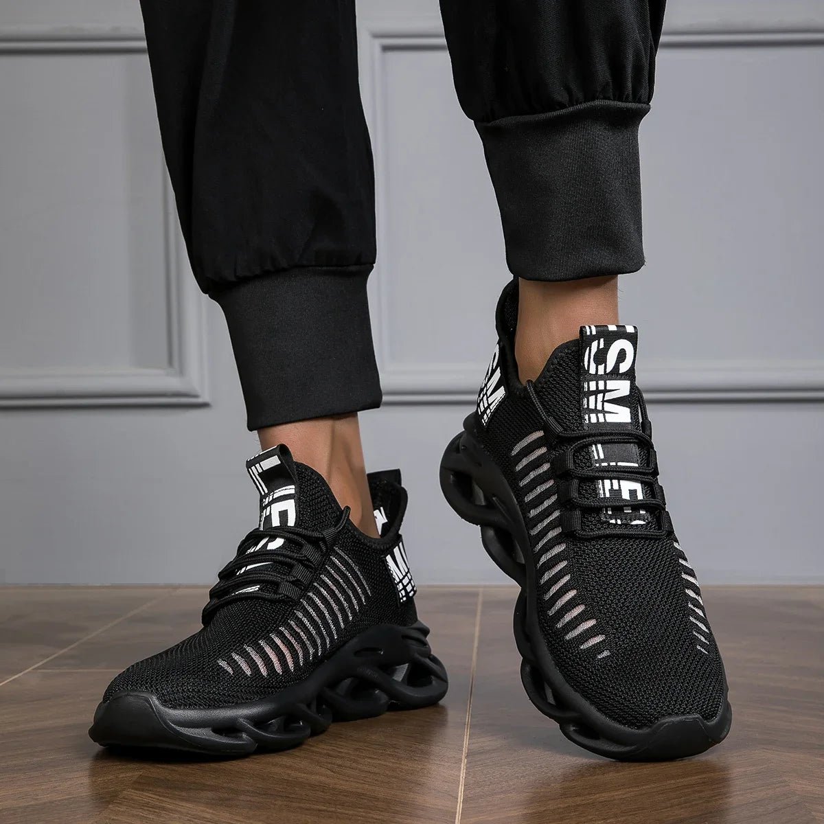 Comfortable Women's Sneakers Mesh Knit Upper Elastic Breathable Lightweight Shoes Versatile Outdoor Walking Shoes for Daily Use