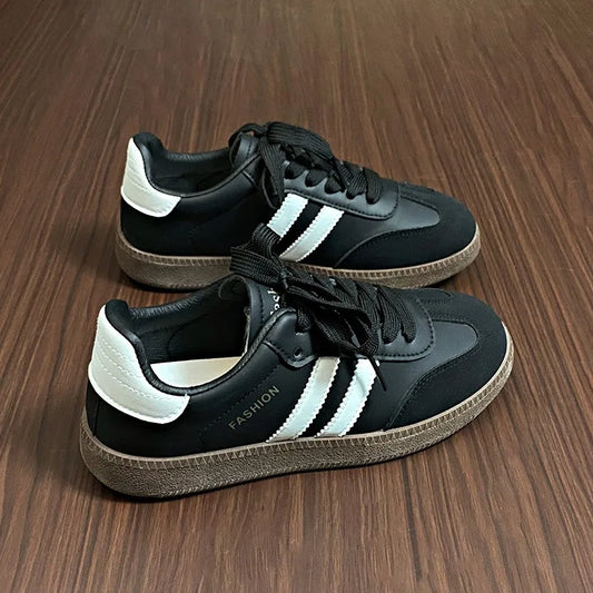 New Women's Board Shoes Fashionable Casual Sports Thick Sole Elevated Women's Casual Shoes