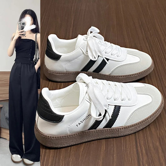 New Women's Board Shoes Fashionable Casual Sports Thick Sole Elevated Women's Casual Shoes