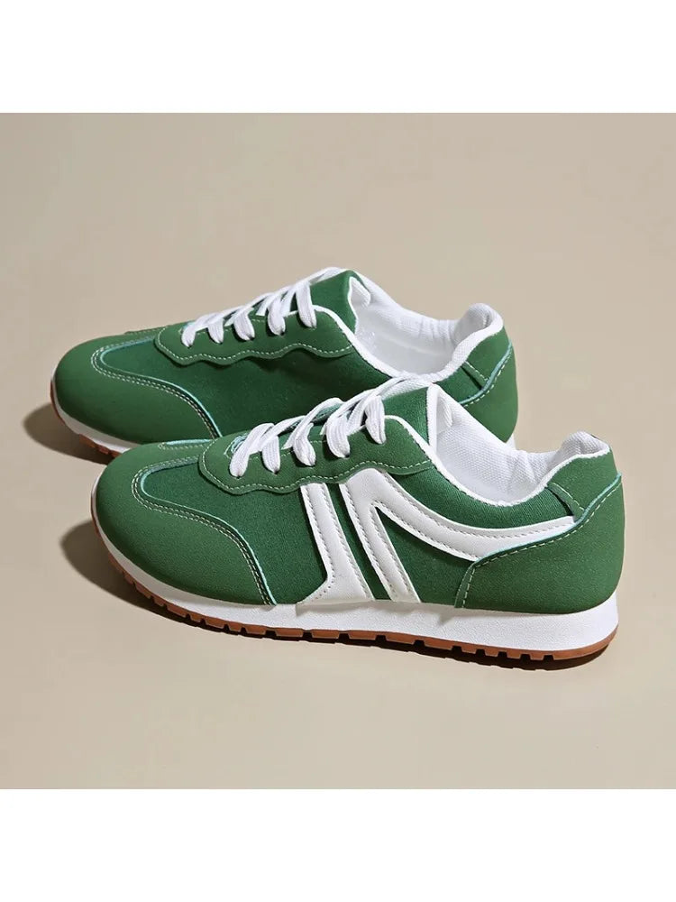 2025 Spring New Women Sneakers Comfortable Outdoor Fashion Versatile Flat Casual Sneakers Lace Up Women Sports Shoes Plus Size