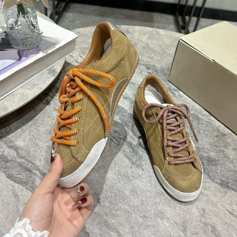 2025 Women Flats Unisex Round Toe Mixed Color Lace Up Leather Comfort Daily Commute New Simple Men Women Walking Casual  Shoes