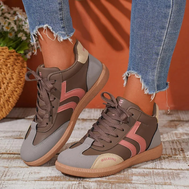 Autumn Women Fashion Trend Flat Sneakers Lightweight Soft Sole Sports Shoes for Women New Lace Up Casual Walking Sneakers