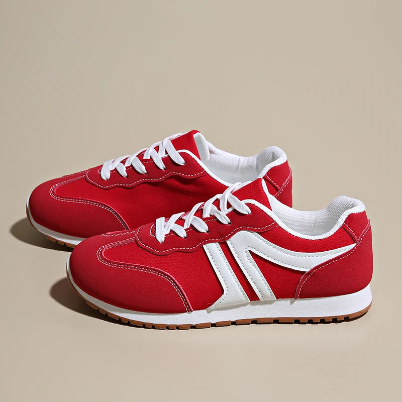 2025 Spring New Women Sneakers Comfortable Outdoor Fashion Versatile Flat Casual Sneakers Lace Up Women Sports Shoes Plus Size