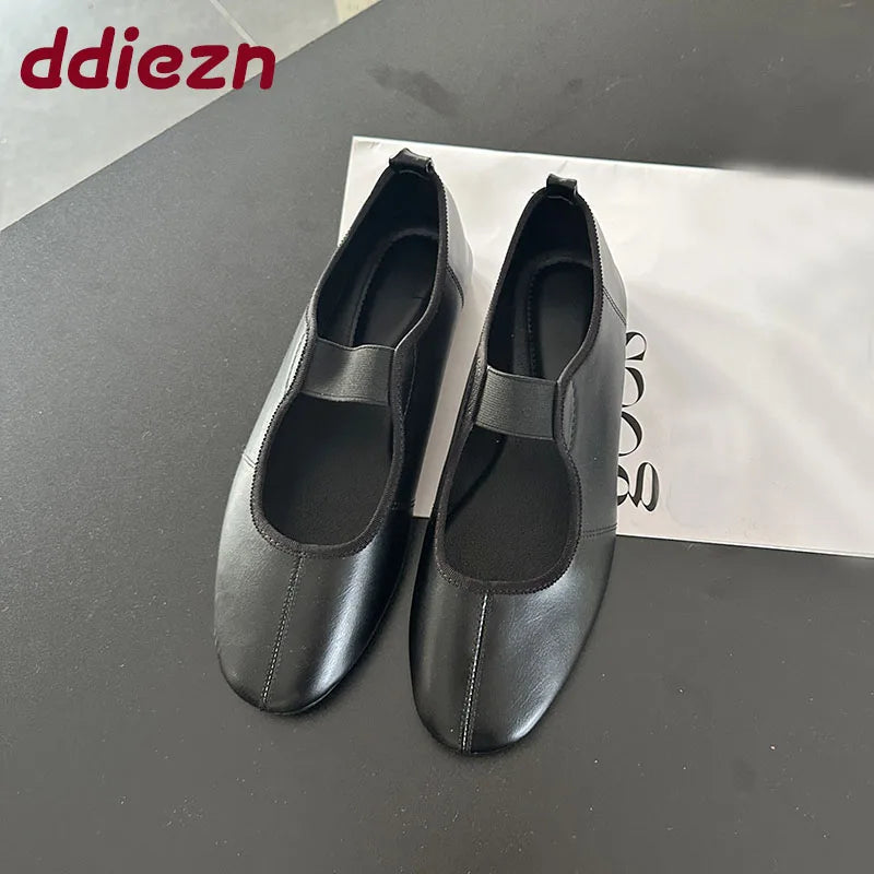 Female Soft Footwear Shallow Ladies Flats Mary Janes Shoes 2025 New Fashion Round Toe Women Ballet Flats Shoes Big Size 43