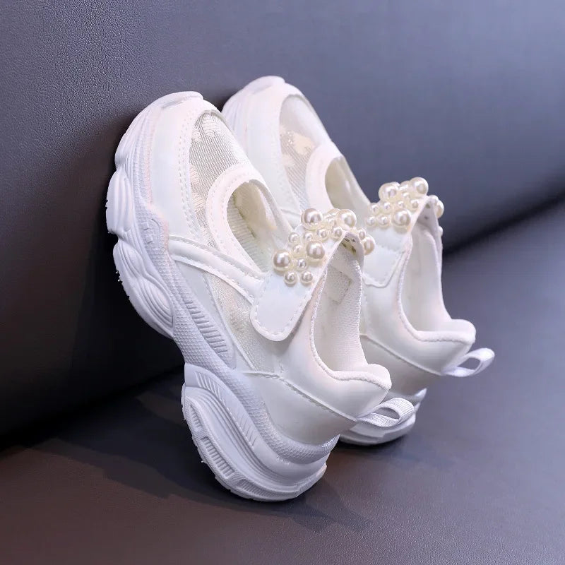 Girls Tennis Shoes Mesh Hollowed 2024 Summer New Children Solid Color Pearl Sports Shoes Kids Princess Sneakers Cute Heart