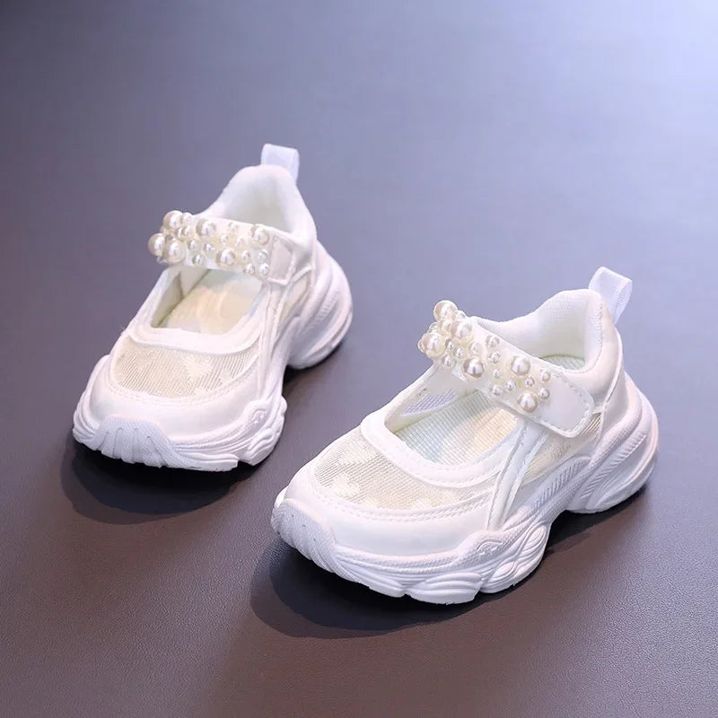 Girls Tennis Shoes Mesh Hollowed 2024 Summer New Children Solid Color Pearl Sports Shoes Kids Princess Sneakers Cute Heart