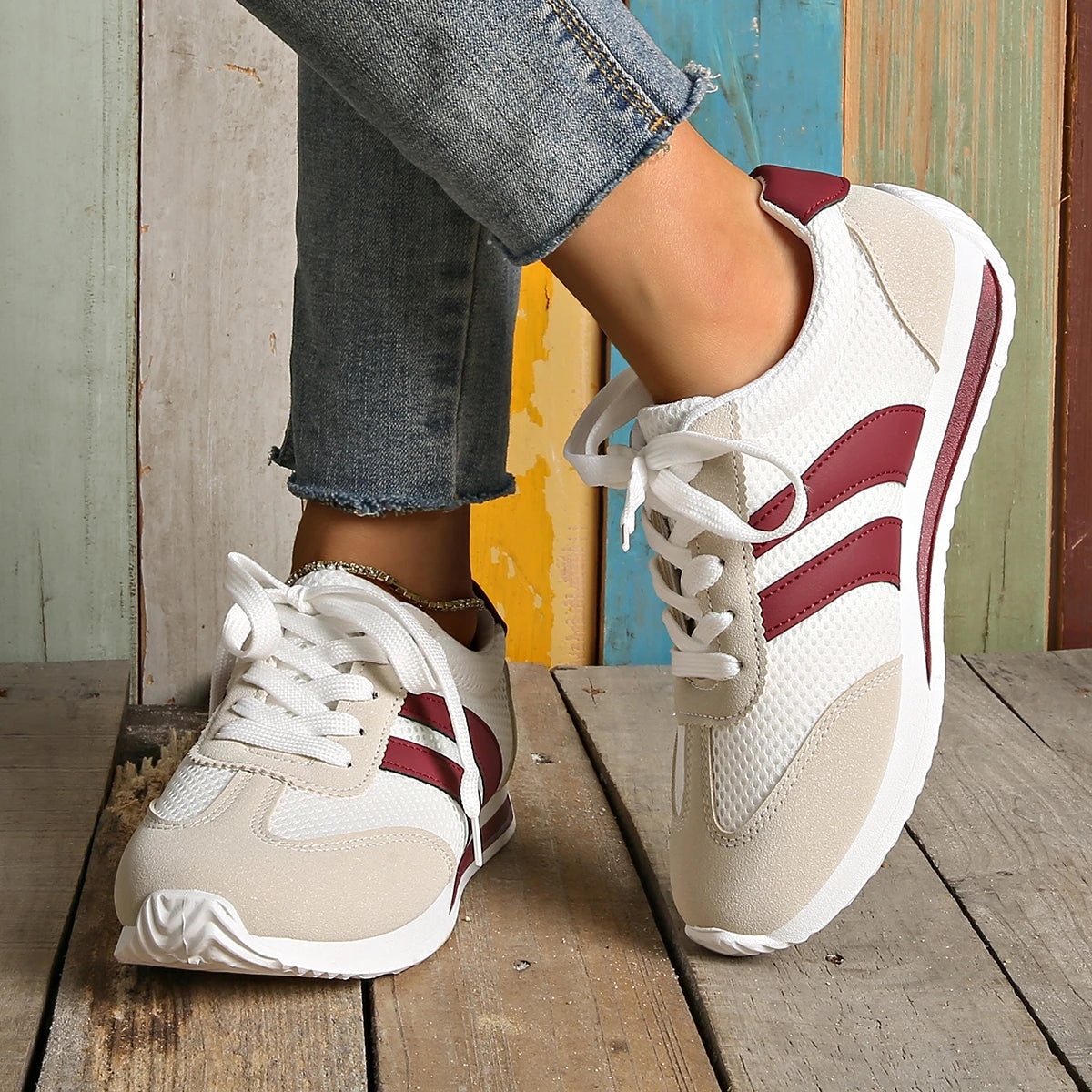 Outdoor Casual Flat Shoes Women Fashion Low-Top Sneakers Comfortable Anti-Slip Walking Shoes