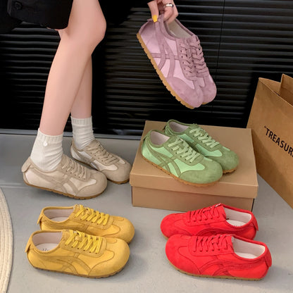 Women Sneakers Fashion Casual Flat Vulcanize Shoes Ladies Outdoor Walking Sneakers Women Comfortable Classical Designer Shoes